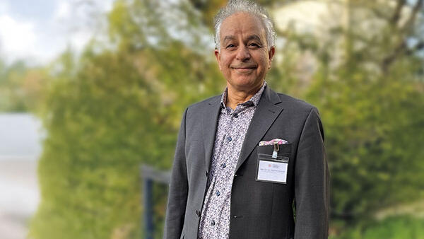 Dr. Rahim Schmidt